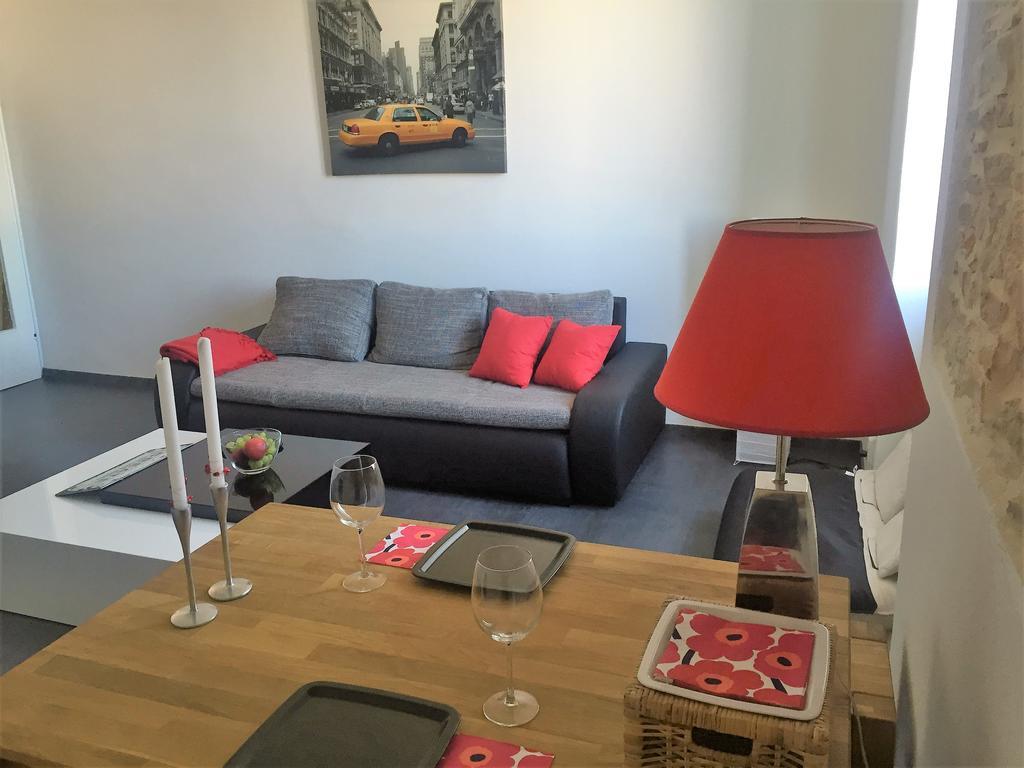 Excellent City Apartment In Antic Pola Esterno foto
